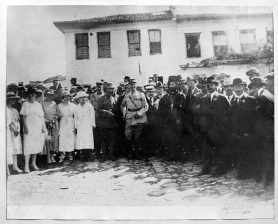 French General Charpy standing next to Greek General Zymvrakaki in Komotini (Gumulcine) Thrace - 14 May, 1920